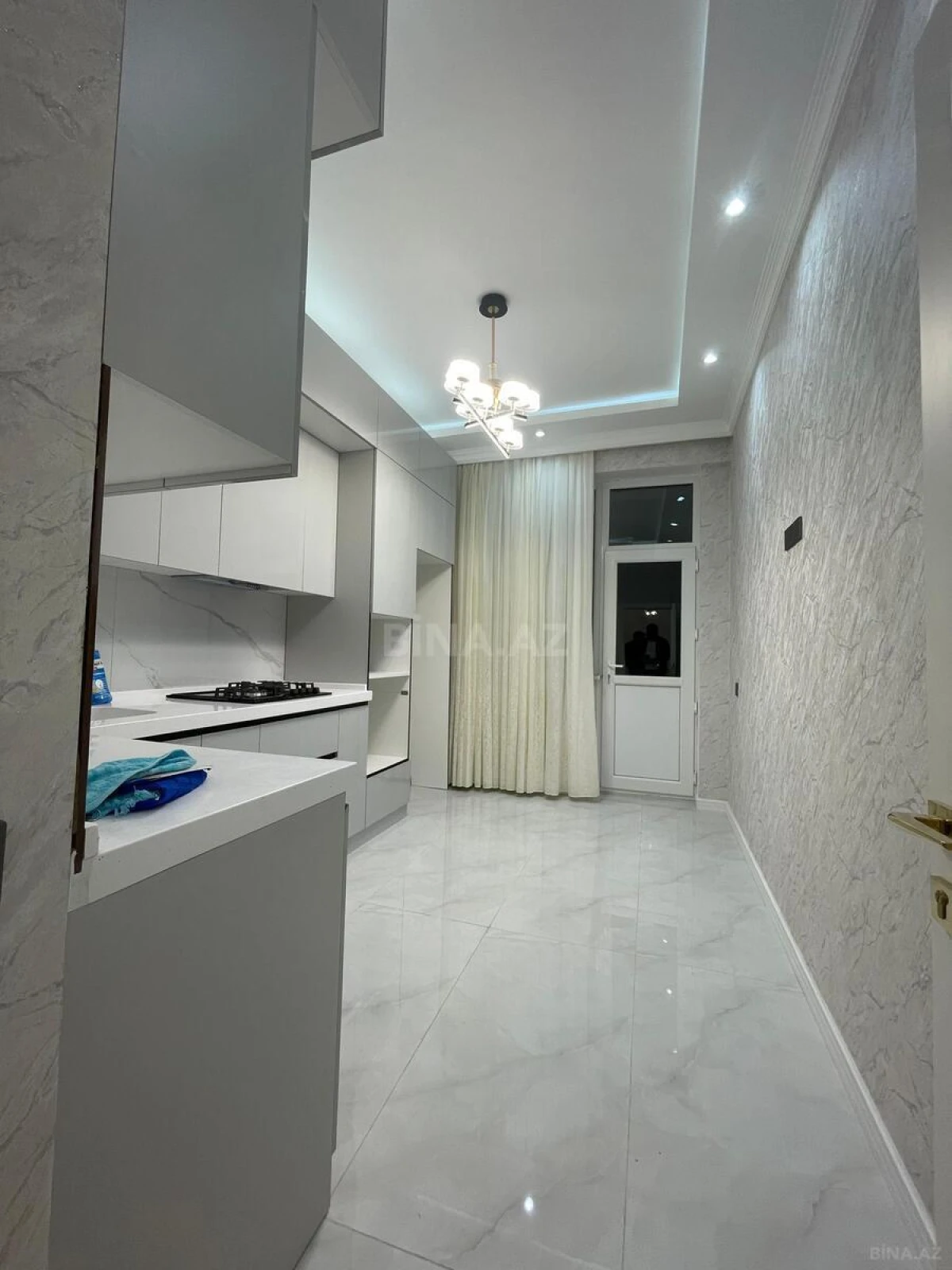 Satılır 3 otaqlı mənzil 100 m²