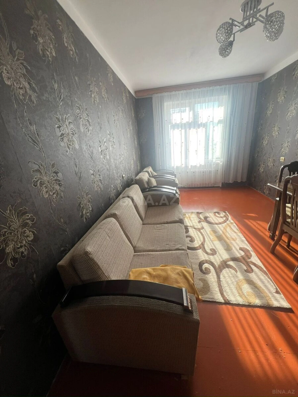 Kirayə verilir 2 otaqlı mənzil 60 m²