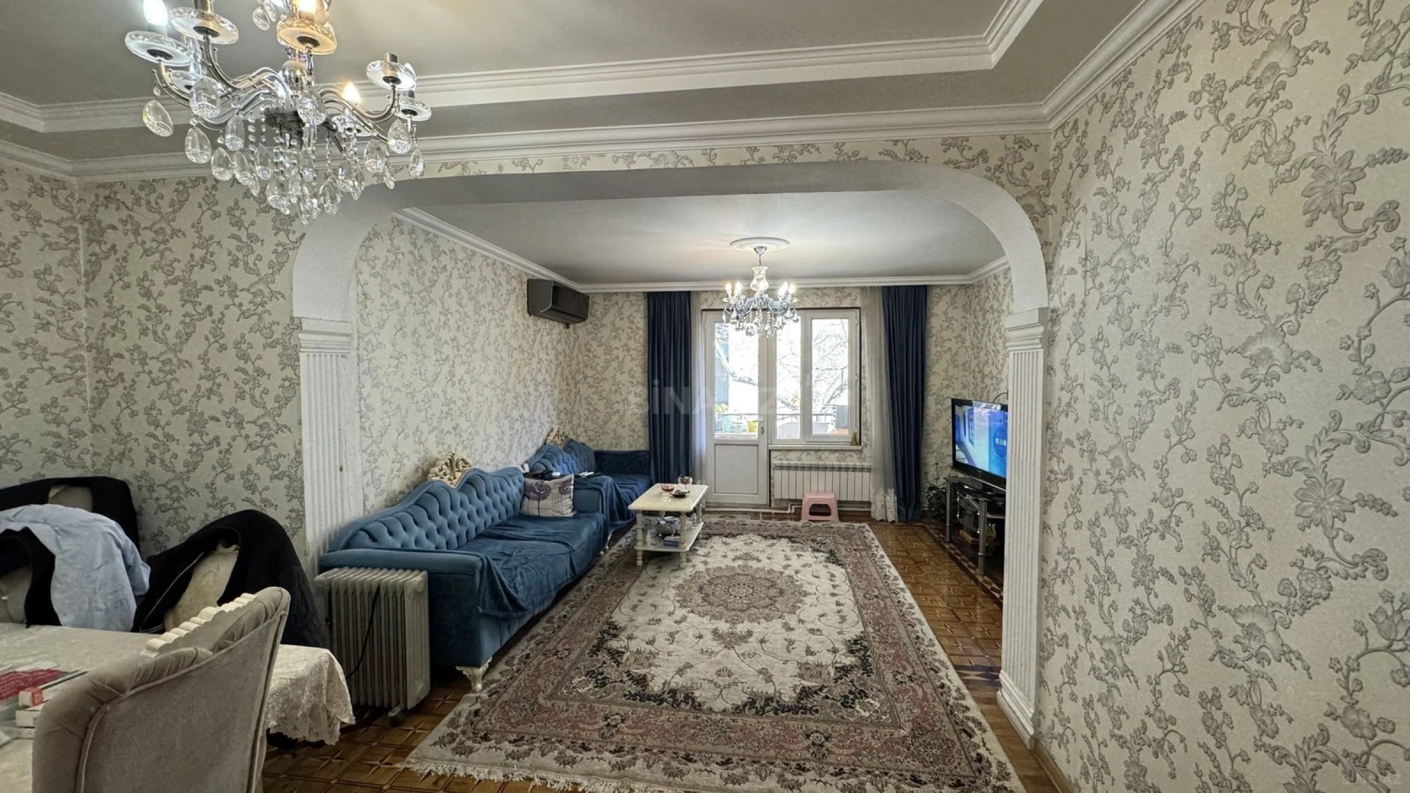 Satılır 4 otaqlı mənzil 110 m²