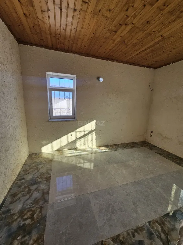 Satılır 4 otaqlı həyət evi 150 m²