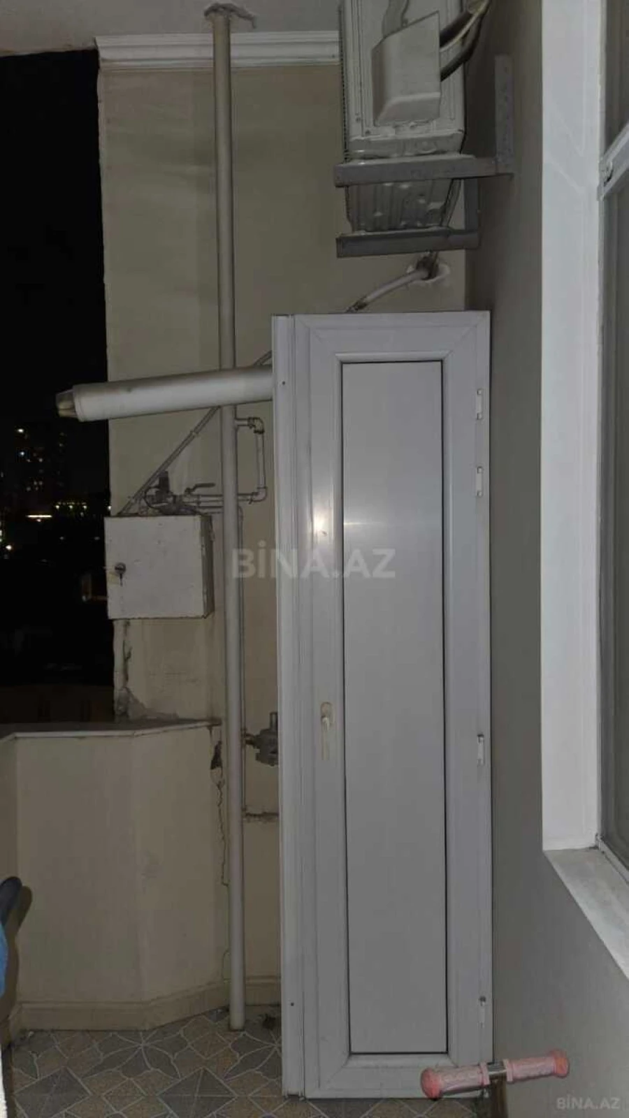 Satılır 2 otaqlı mənzil 90 m²