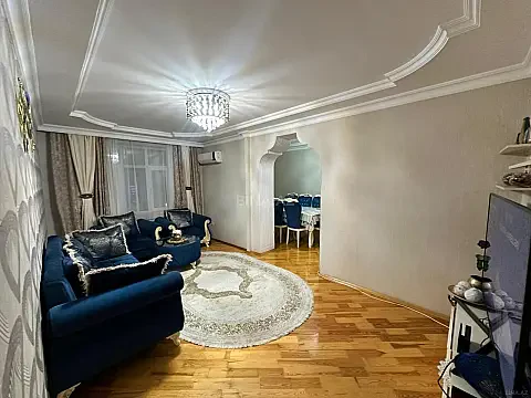 Satılır 4 otaqlı mənzil 120 m² — Bakı, Həzi Aslanov qəs. 4 otaq 120.00 m²