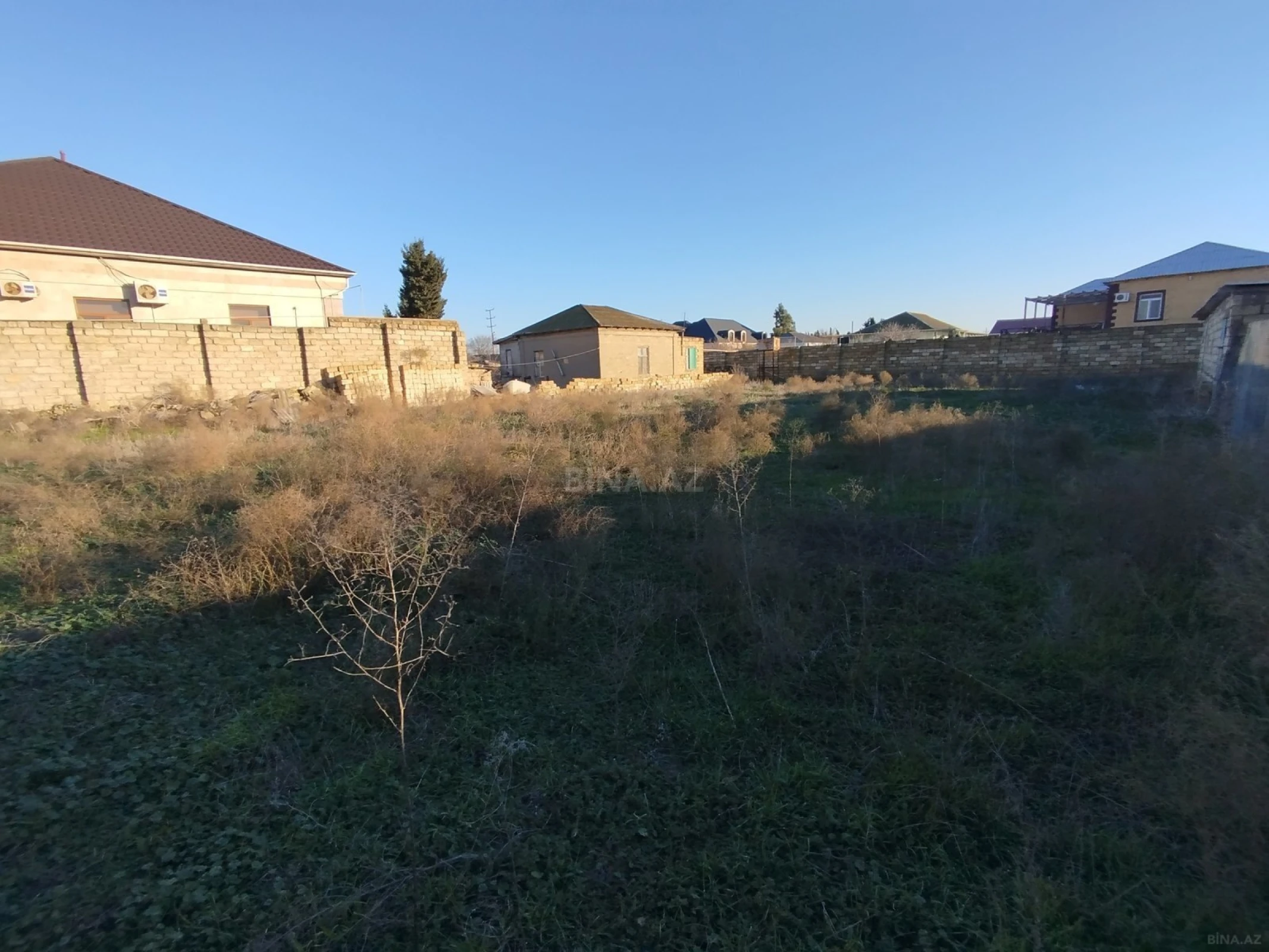 Satılır torpaq sahəsi 12 m²