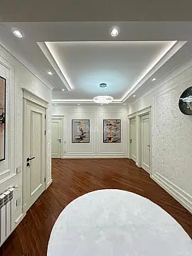 Satılır 4 otaqlı mənzil 180 m²