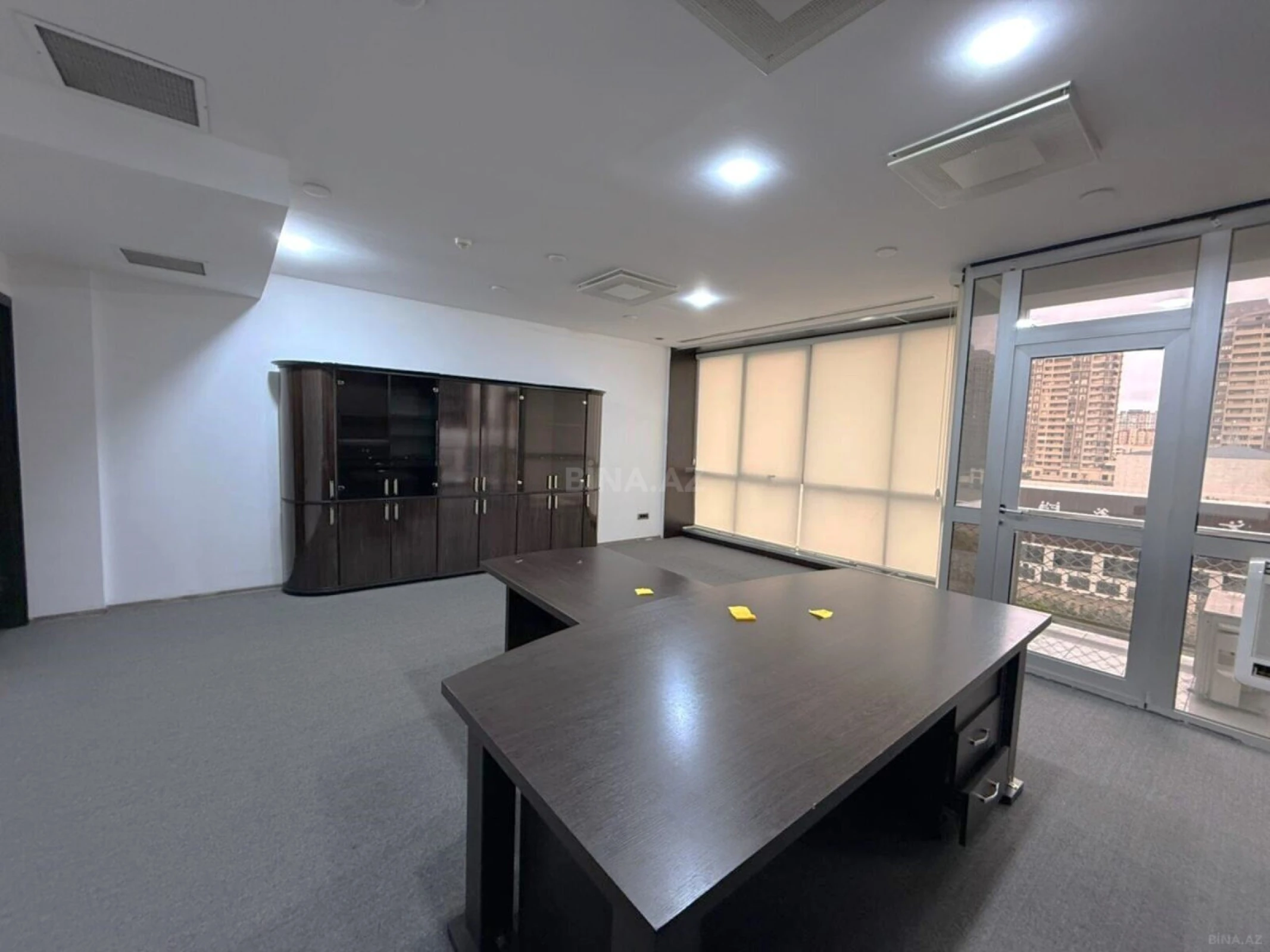 Kirayə verilir 1 otaqlı ofis 10 m²