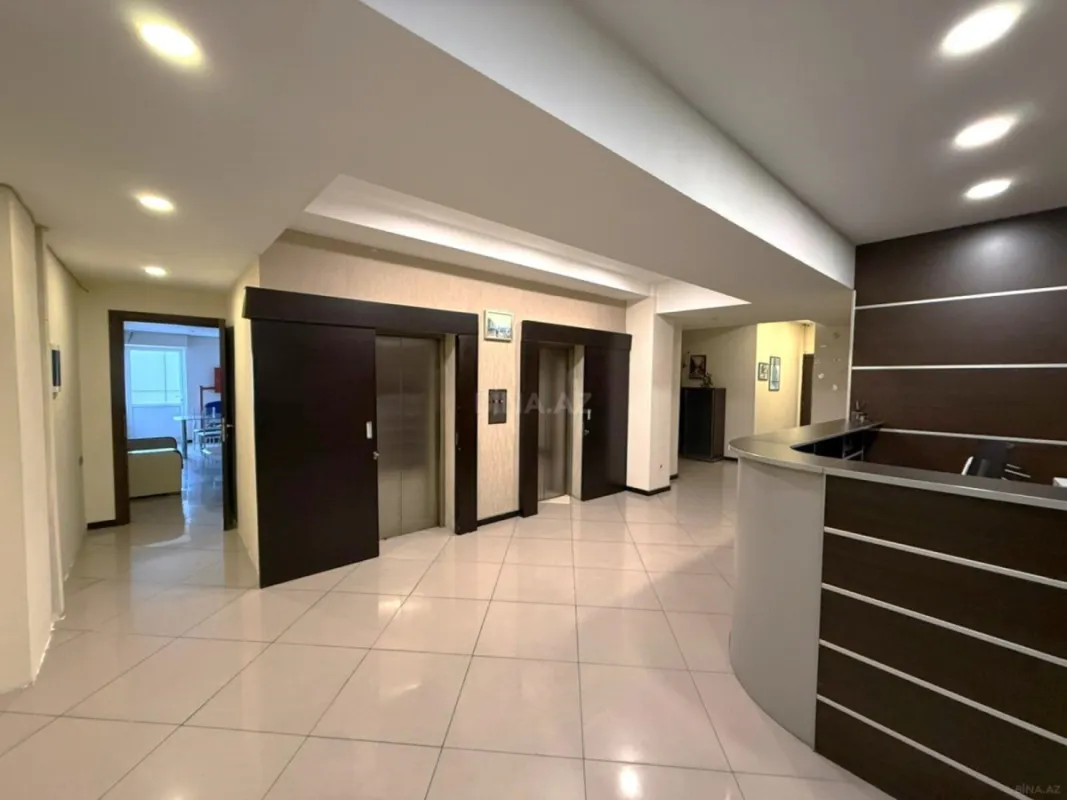 Kirayə verilir 1 otaqlı ofis 10 m²