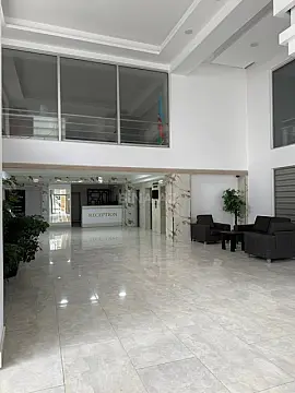 Kirayə verilir 1 otaqlı ofis 10 m²