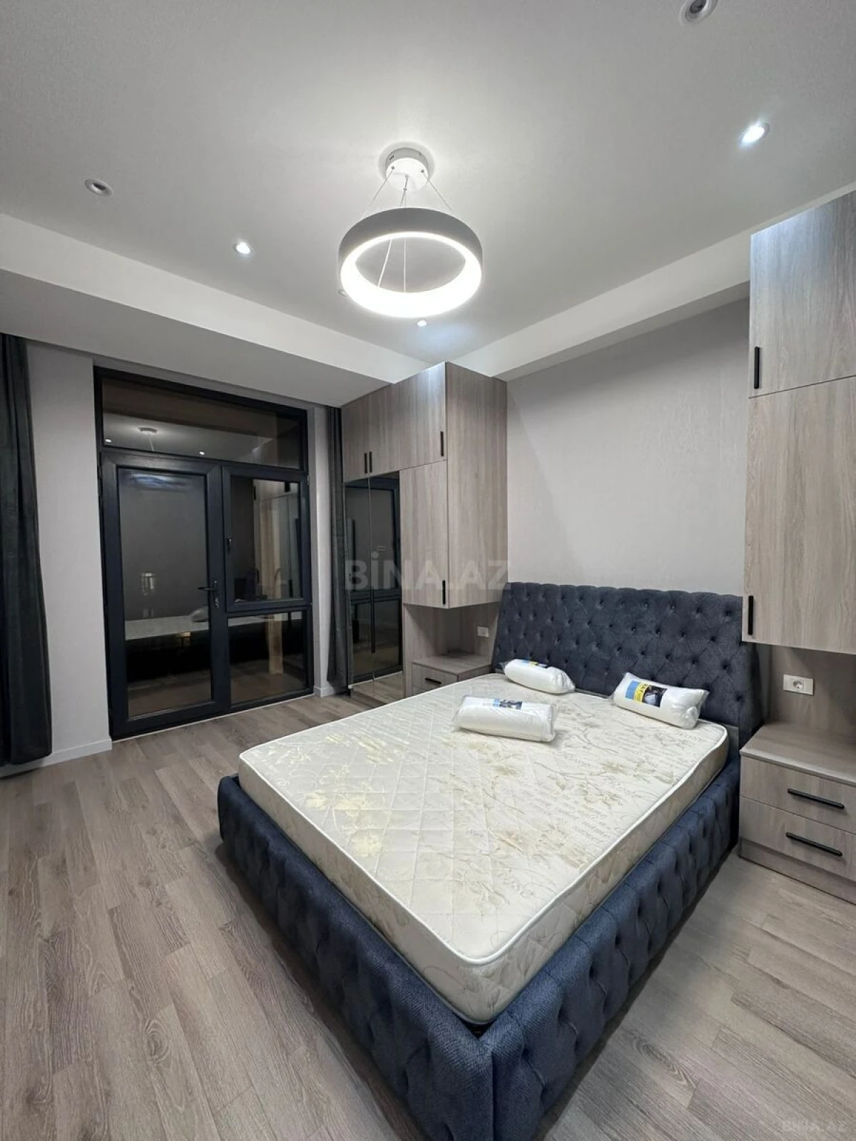 Kirayə verilir 2 otaqlı mənzil 60 m²