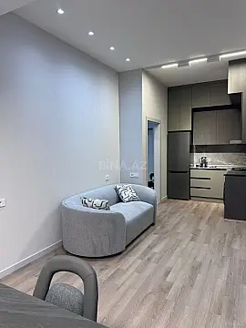 Kirayə verilir 2 otaqlı mənzil 60 m²