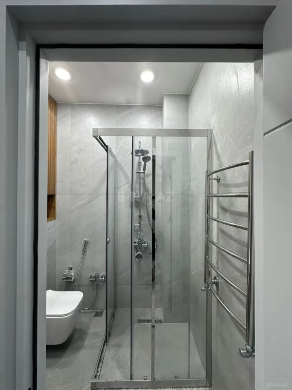 Kirayə verilir 2 otaqlı mənzil 60 m²