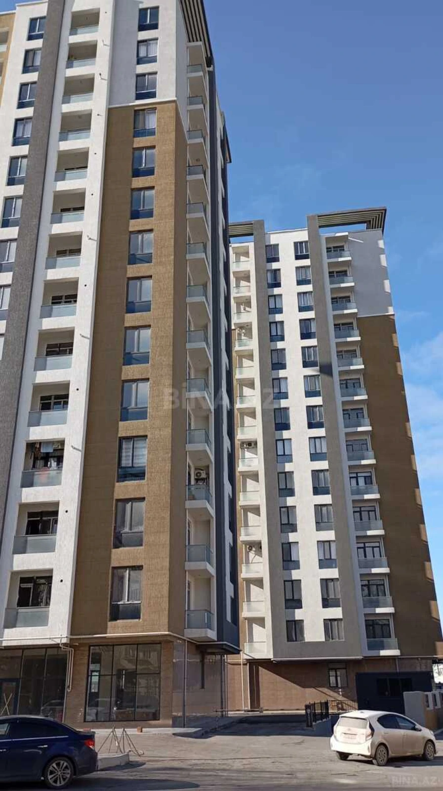 Satılır 3 otaqlı mənzil 112 m²