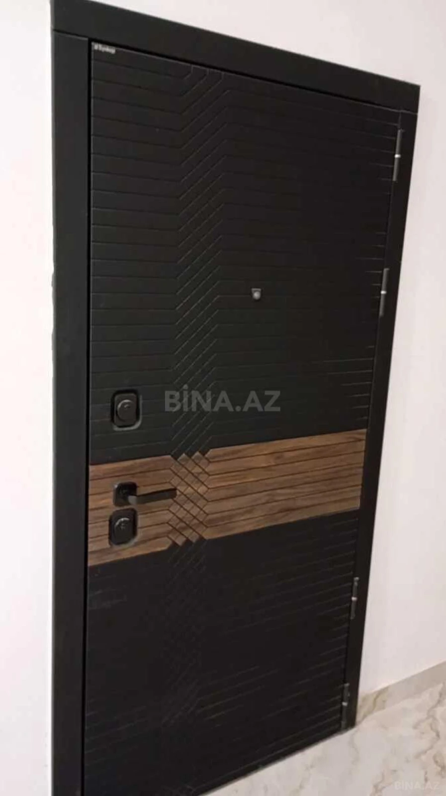 Satılır 3 otaqlı mənzil 112 m²