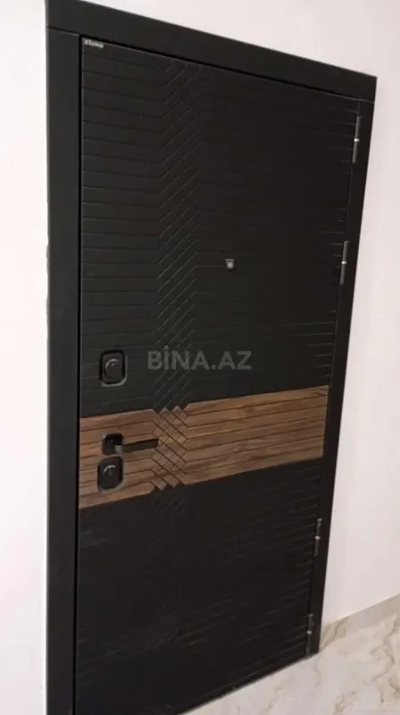 Satılır 3 otaqlı mənzil 112 m²