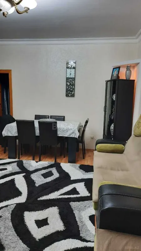 Satılır 3 otaqlı mənzil 90 m²