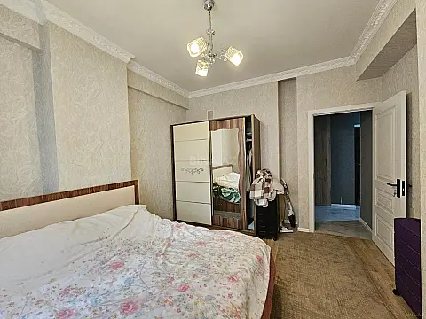 Satılır 2 otaqlı mənzil 65 m²
