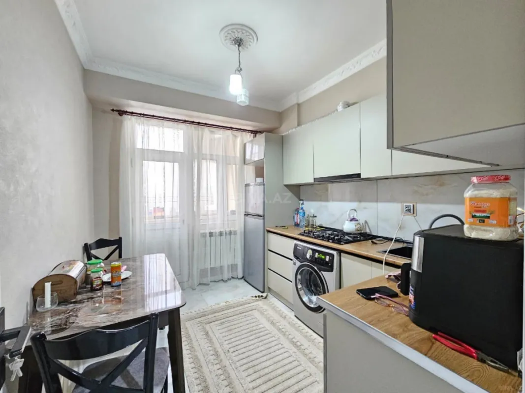 Satılır 2 otaqlı mənzil 65 m²