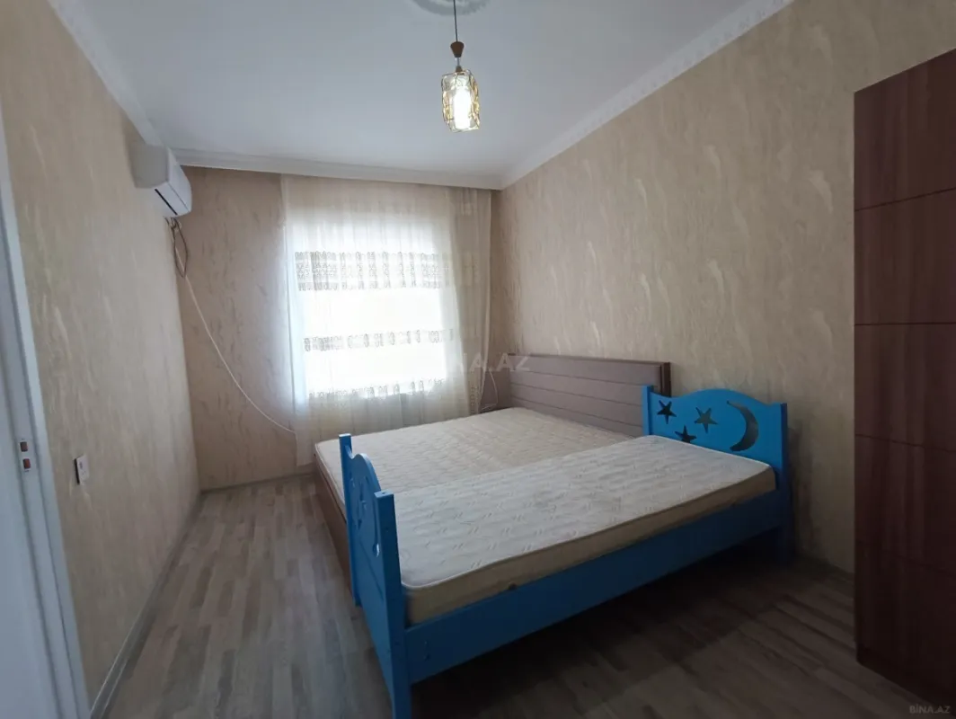 Satılır 5 otaqlı həyət evi 175 m²