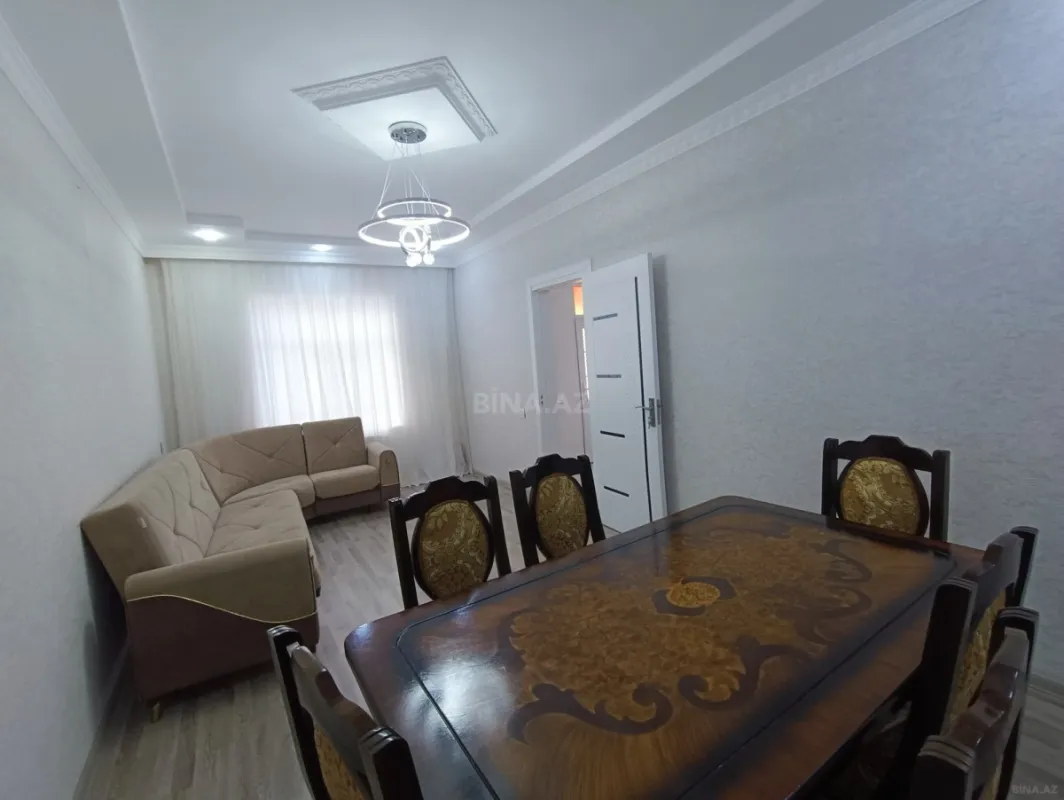 Satılır 5 otaqlı həyət evi 175 m²