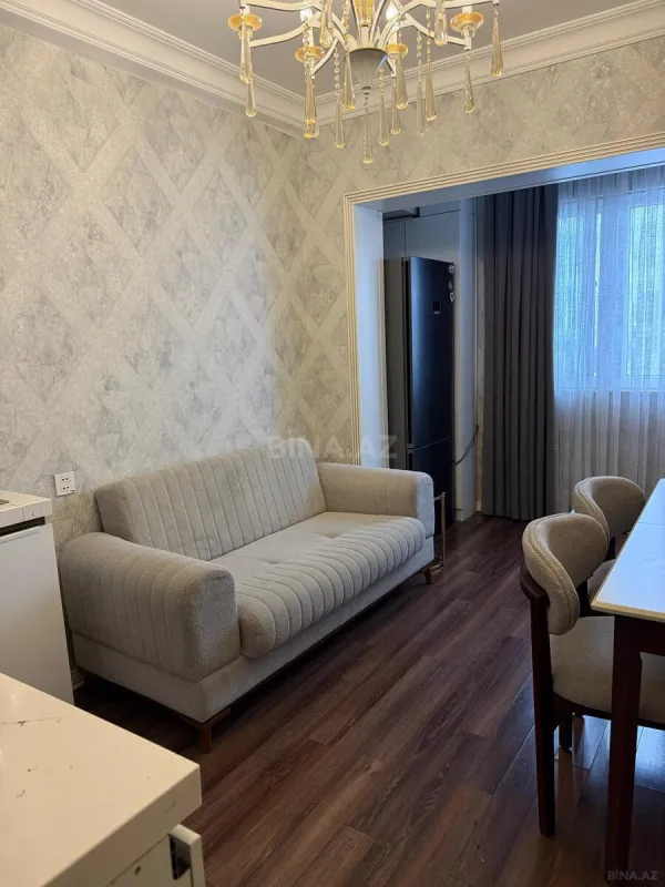 Satılır 2 otaqlı mənzil 65 m²