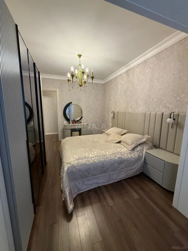 Satılır 2 otaqlı mənzil 65 m²