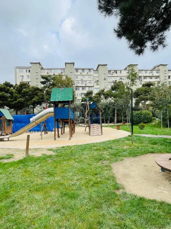 Satılır 2 otaqlı mənzil 65 m²