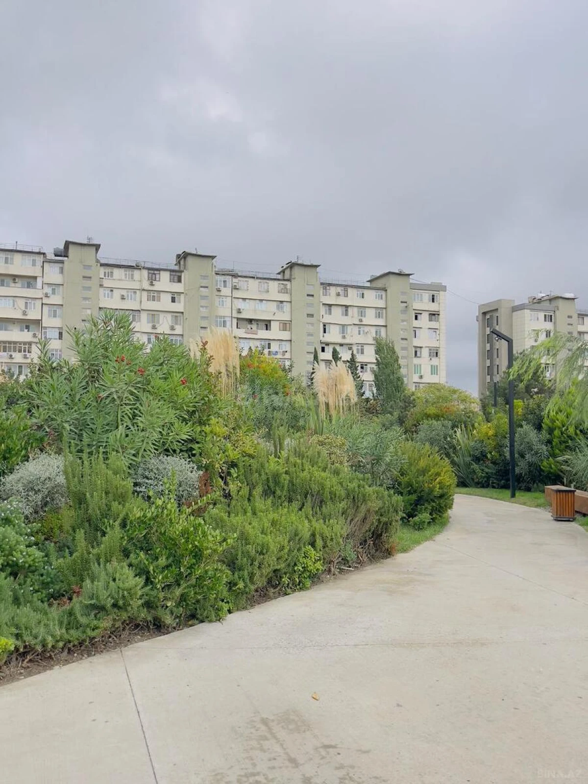 Satılır 2 otaqlı mənzil 65 m²