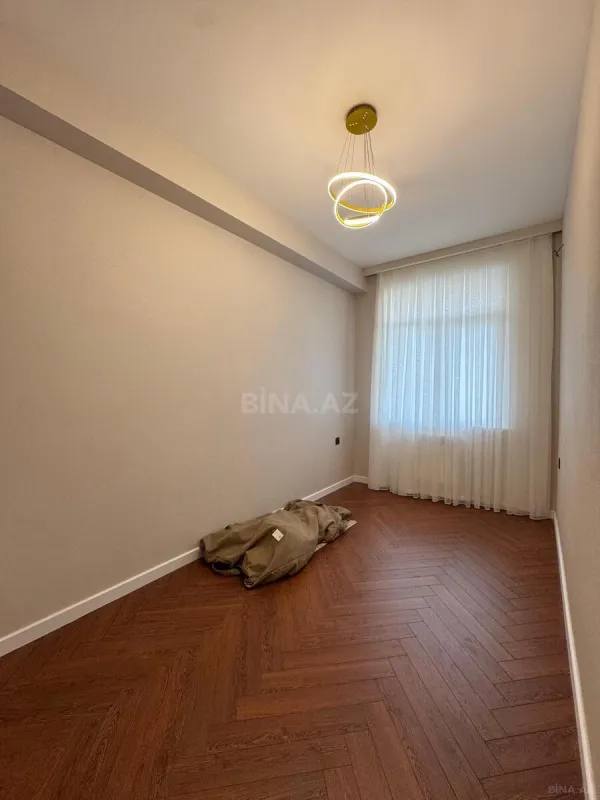 Satılır 2 otaqlı mənzil 64 m²