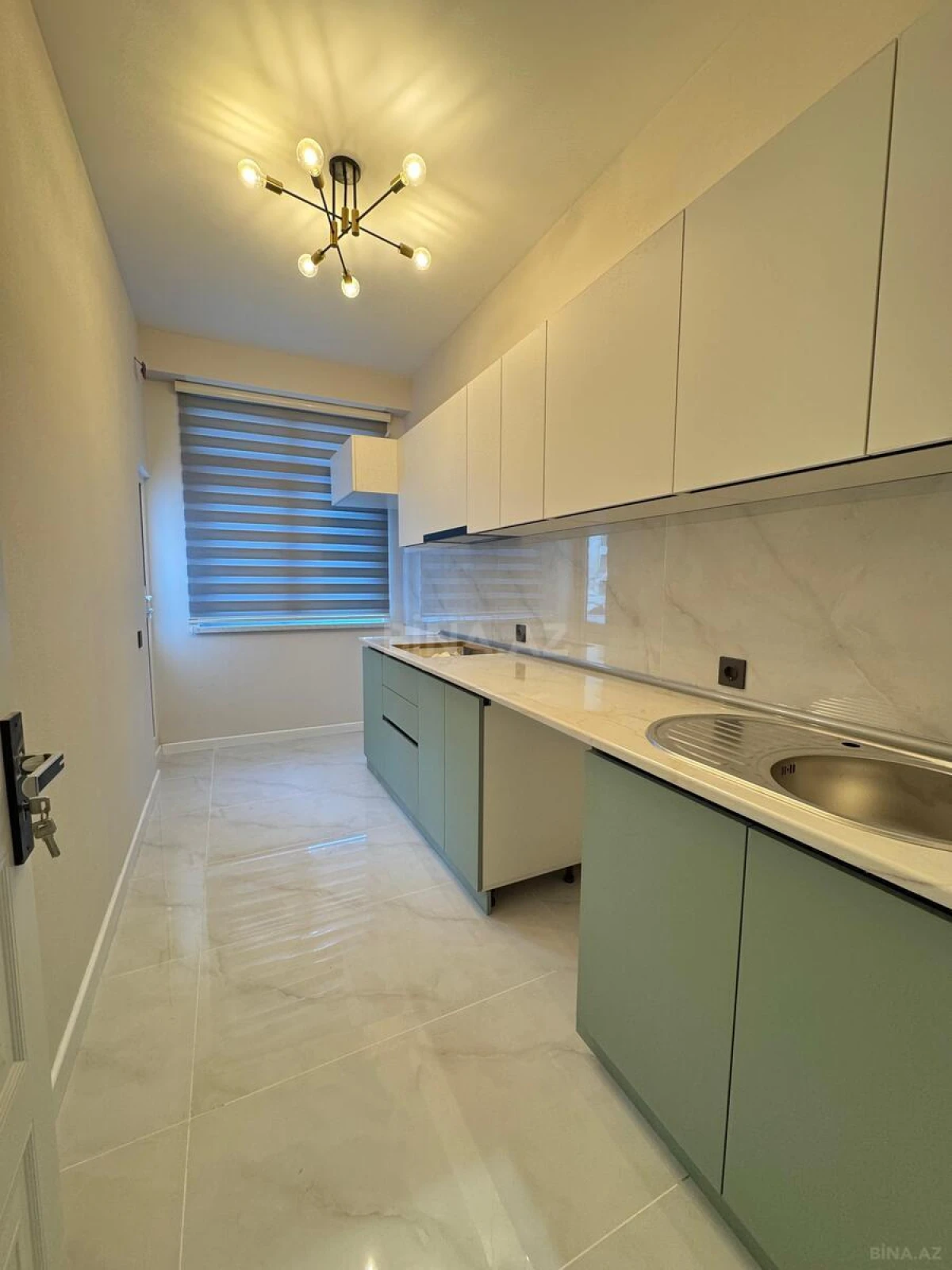 Satılır 2 otaqlı mənzil 64 m²