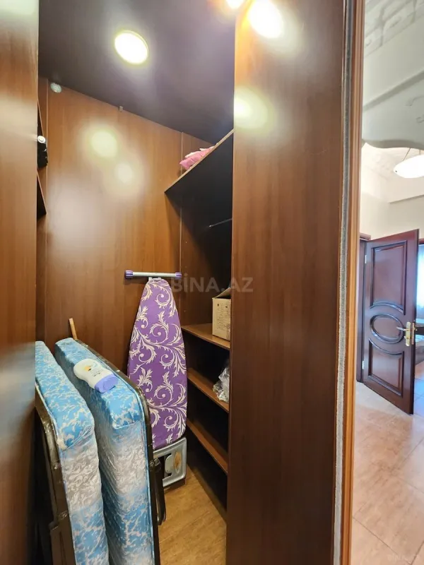 Kirayə verilir 3 otaqlı mənzil 150 m²