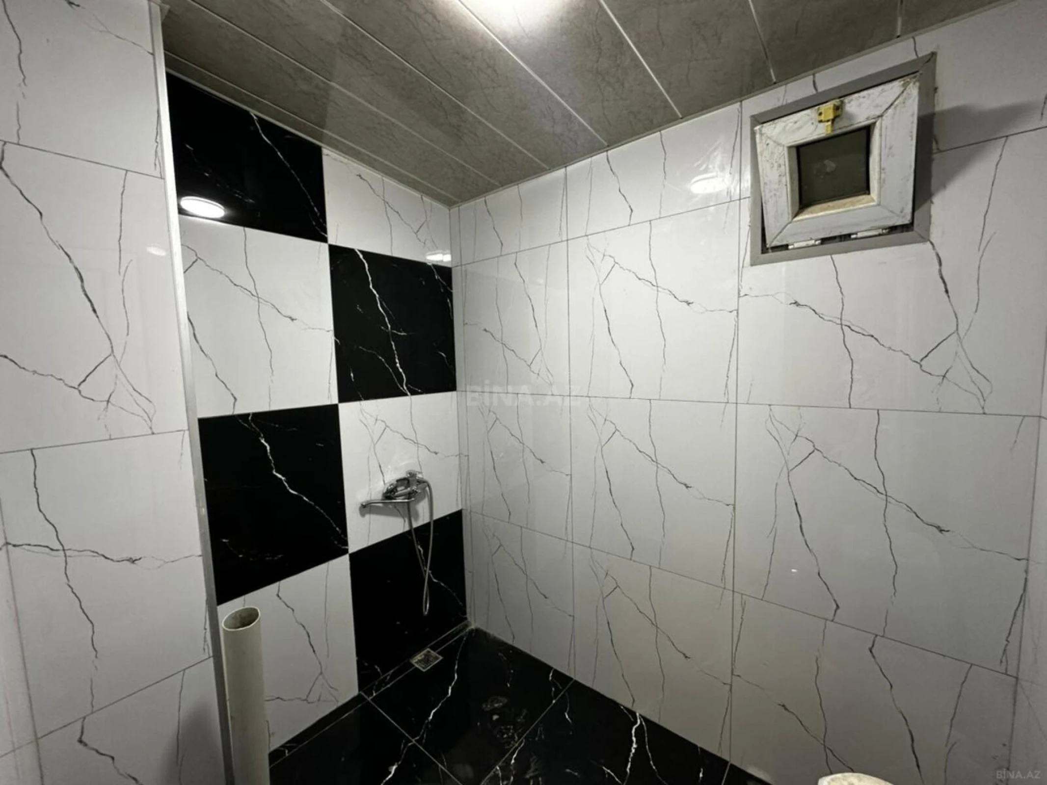 Satılır 1 otaqlı mənzil 30 m²