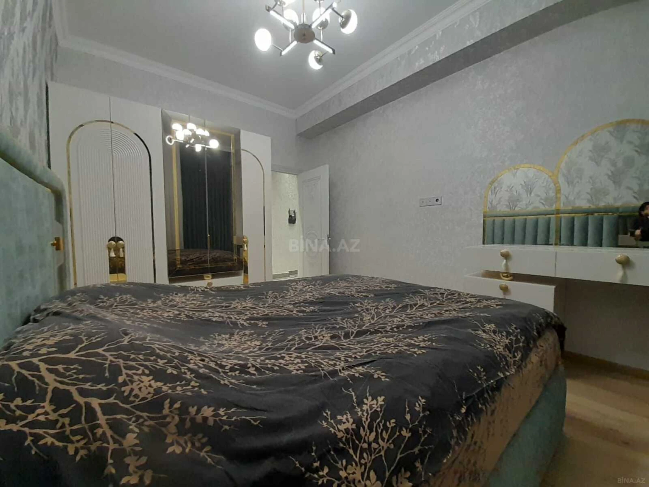 Satılır 3 otaqlı mənzil 85 m²