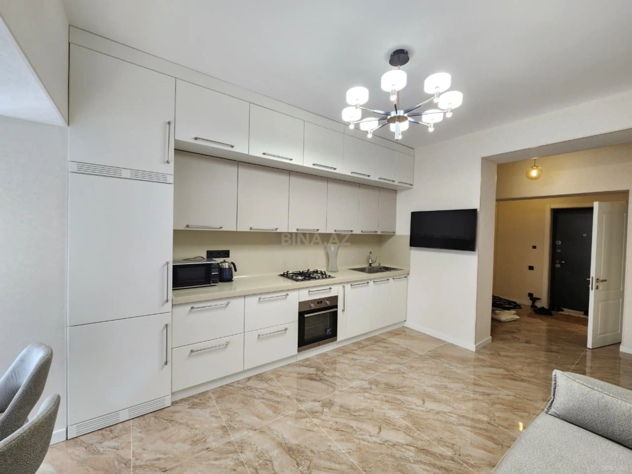 Kirayə verilir 3 otaqlı mənzil 90 m²