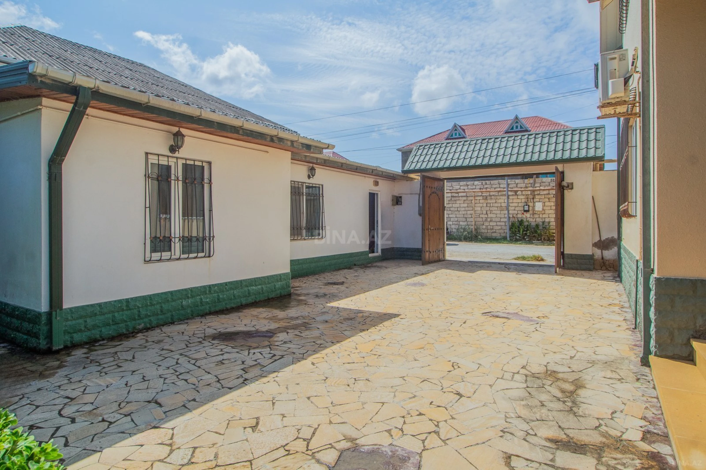 Satılır 5 otaqlı həyət evi 171.4 m²