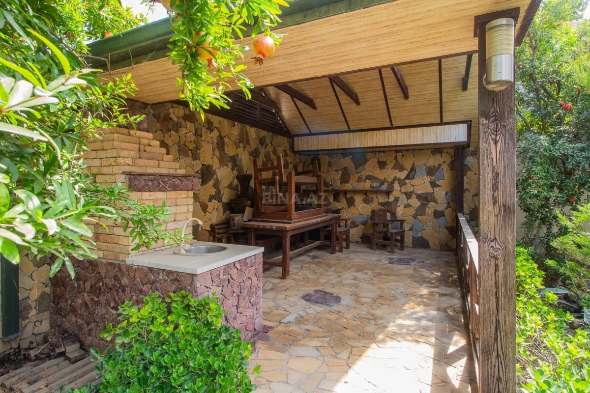 Satılır 5 otaqlı həyət evi 171.4 m²