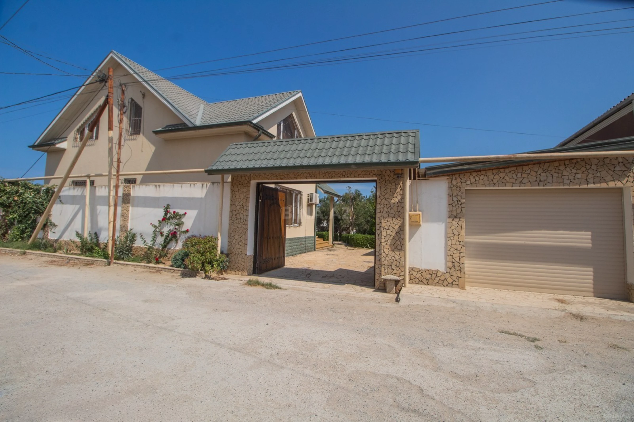 Satılır 5 otaqlı həyət evi 171.4 m²