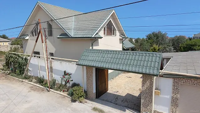 Satılır 5 otaqlı həyət evi 171.4 m²