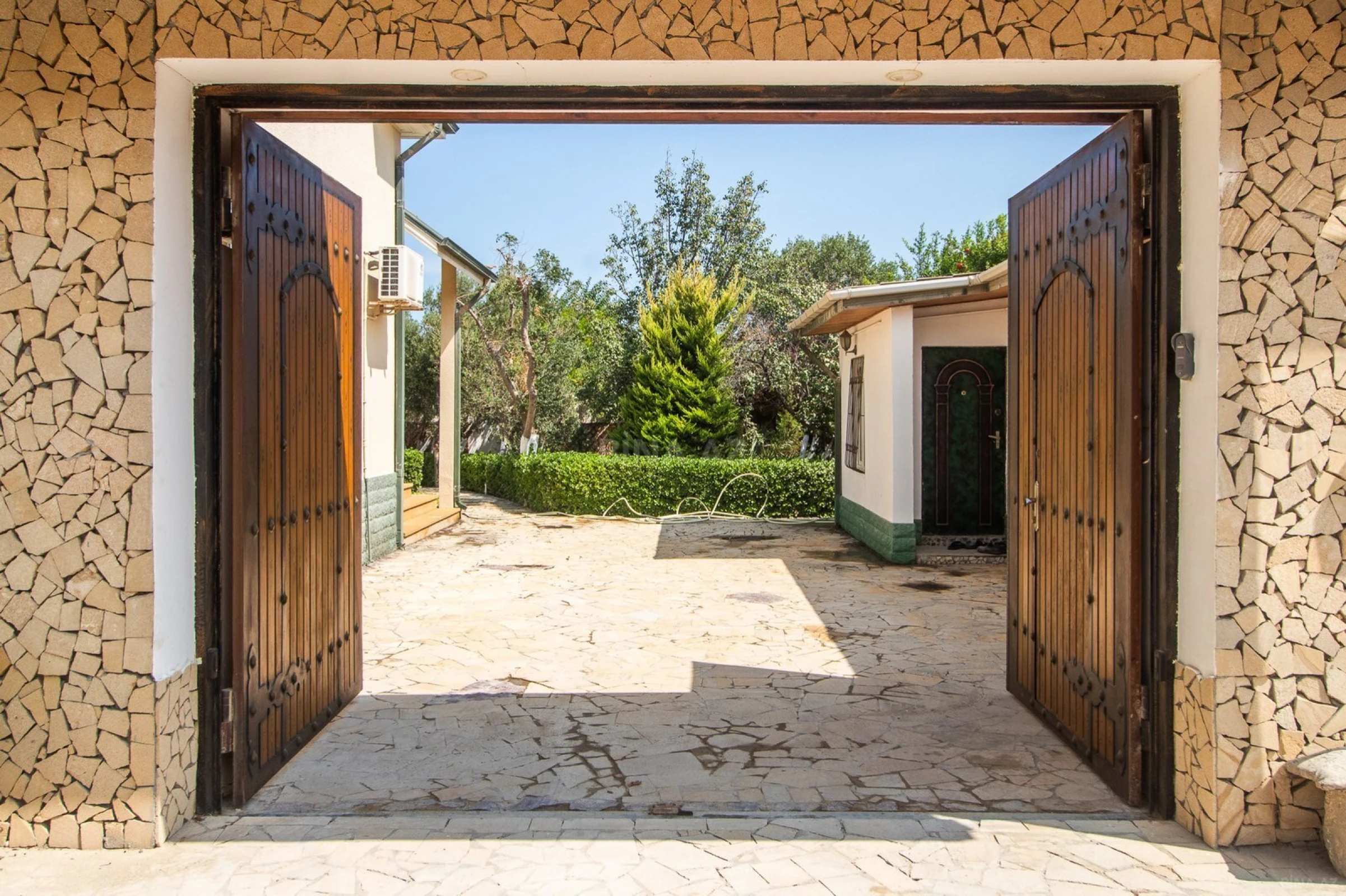 Satılır 5 otaqlı həyət evi 171.4 m²