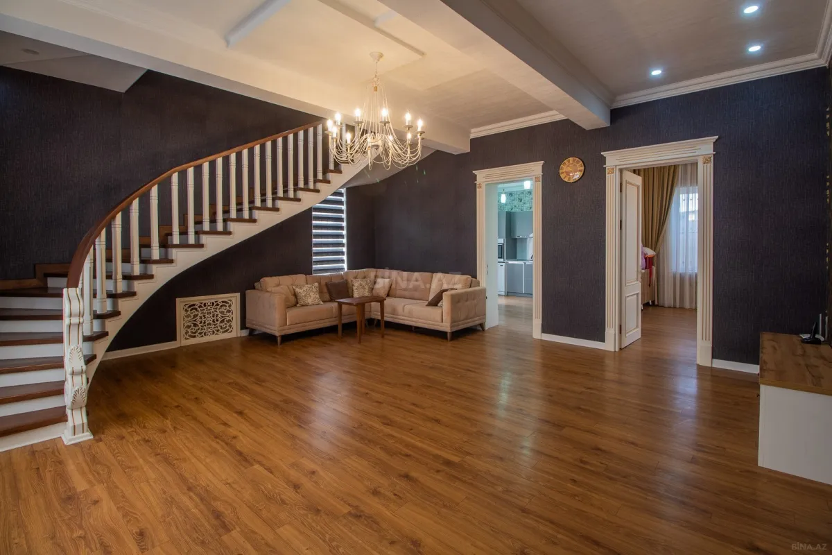 Satılır 5 otaqlı həyət evi 171.4 m²