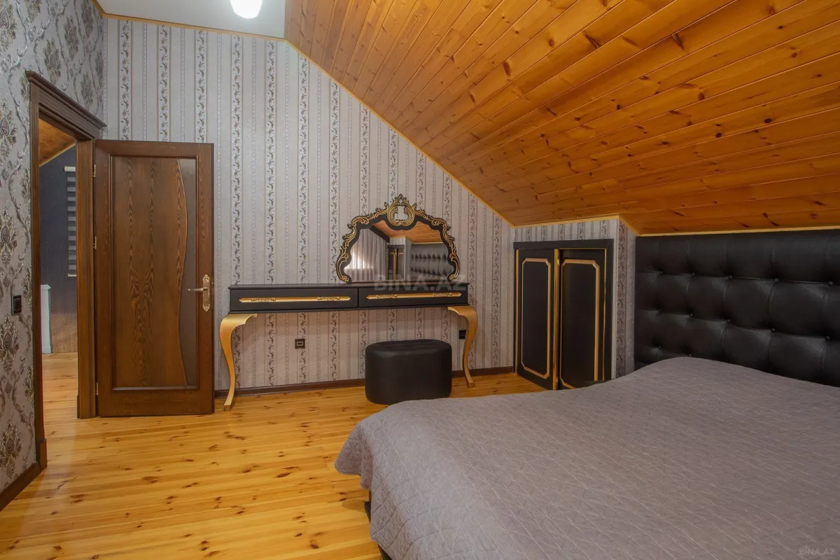 Satılır 5 otaqlı həyət evi 171.4 m²