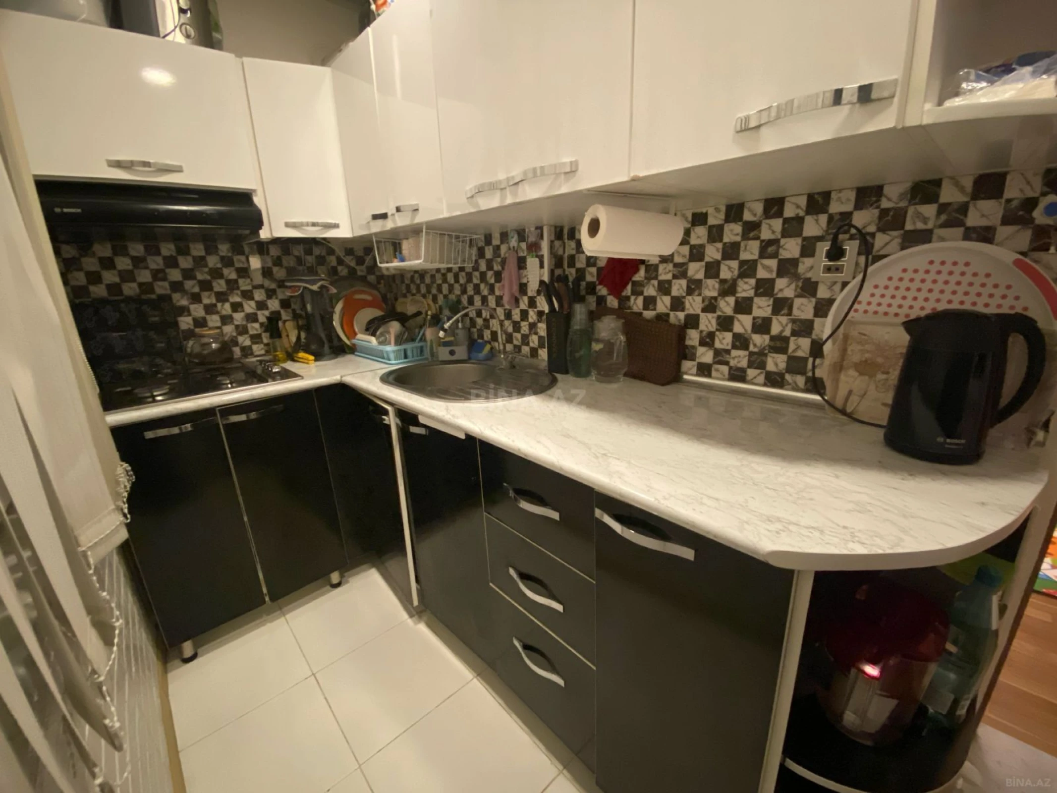 Satılır 3 otaqlı mənzil 50 m²