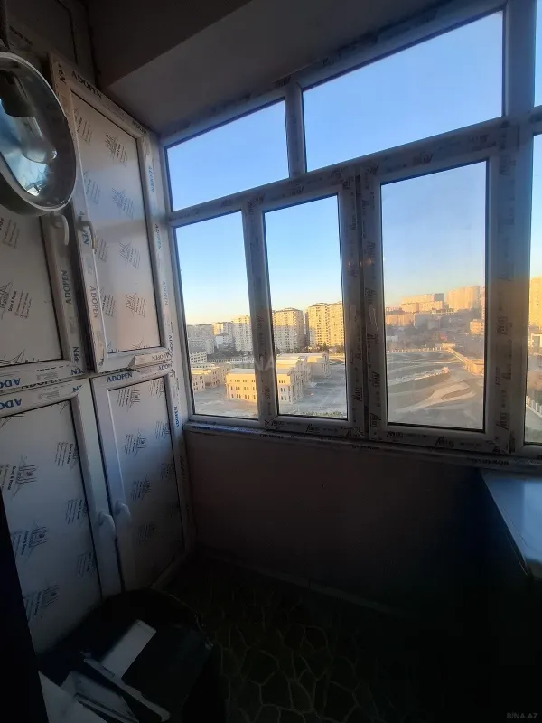 Satılır 2 otaqlı mənzil 85 m²