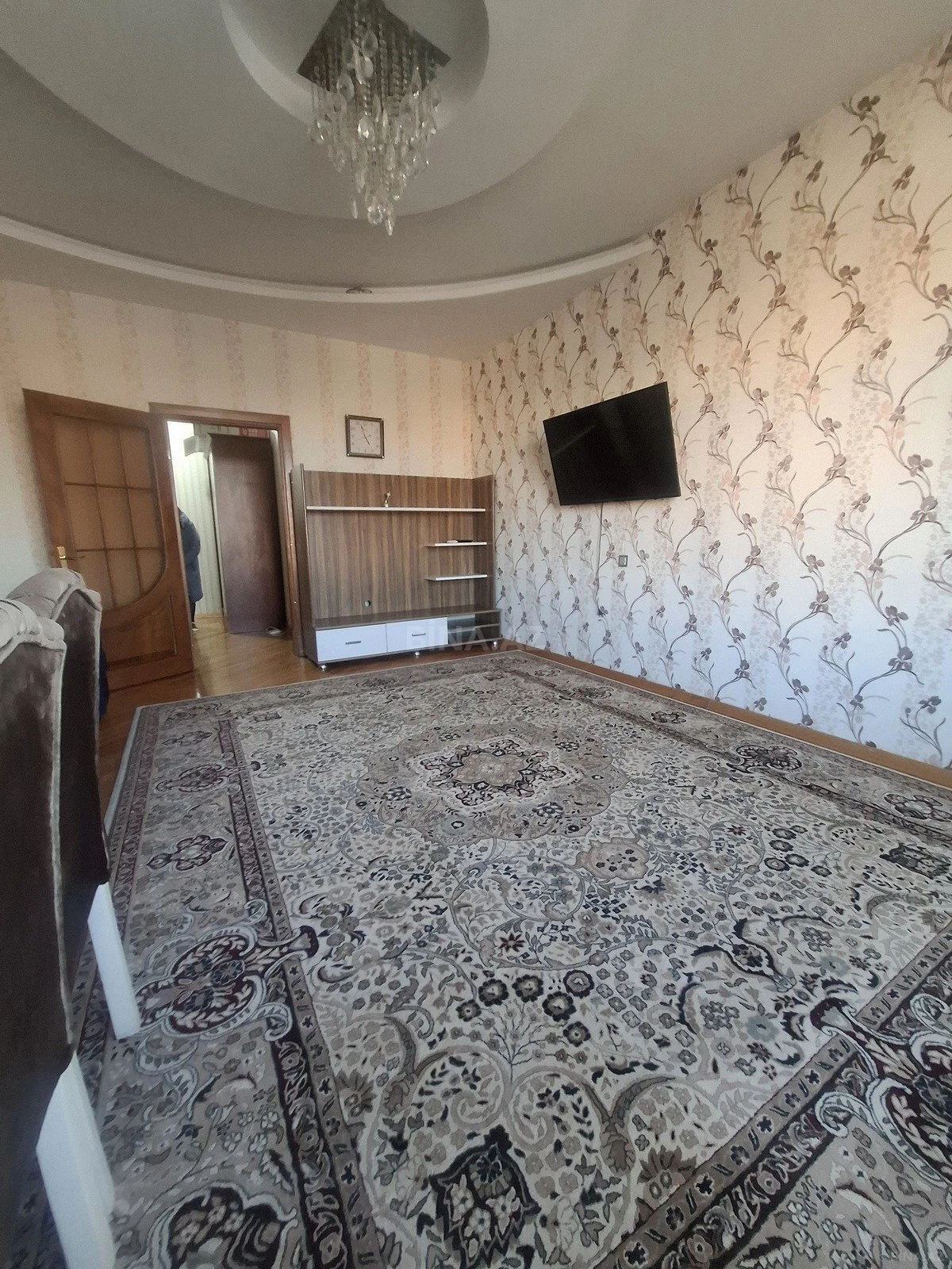 Satılır 2 otaqlı mənzil 85 m²