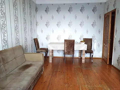 Satılır 2 otaqlı mənzil 50 m²