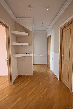Satılır 3 otaqlı mənzil 103 m²