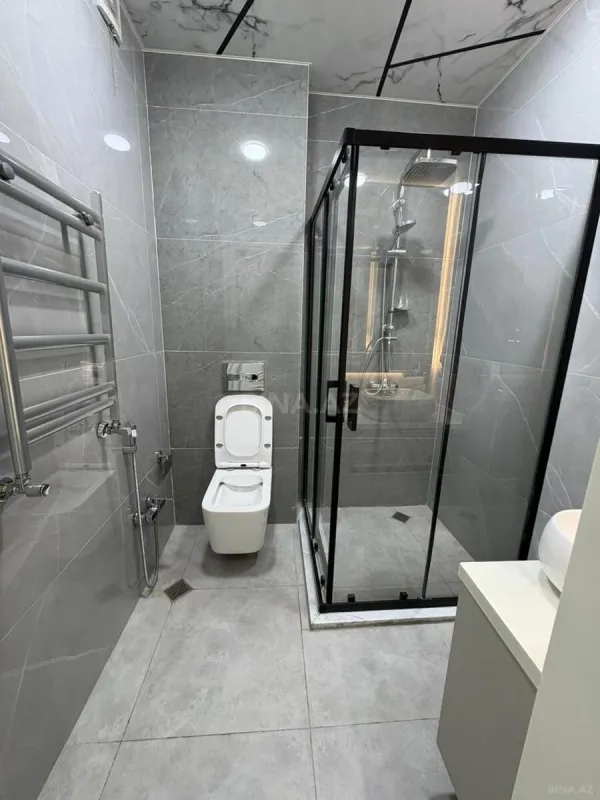 Kirayə verilir 2 otaqlı mənzil 58 m²