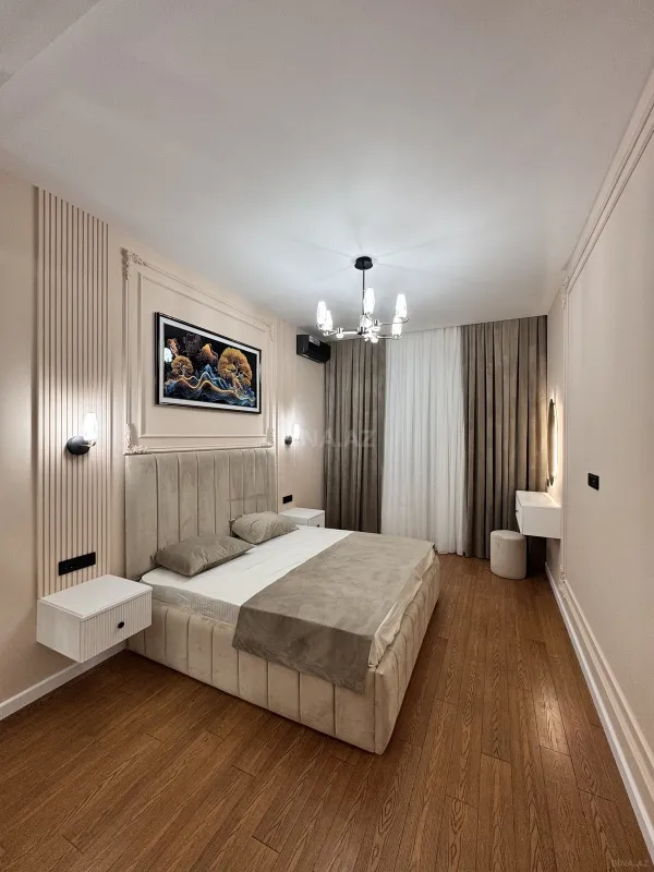 Satılır 2 otaqlı mənzil 76 m²