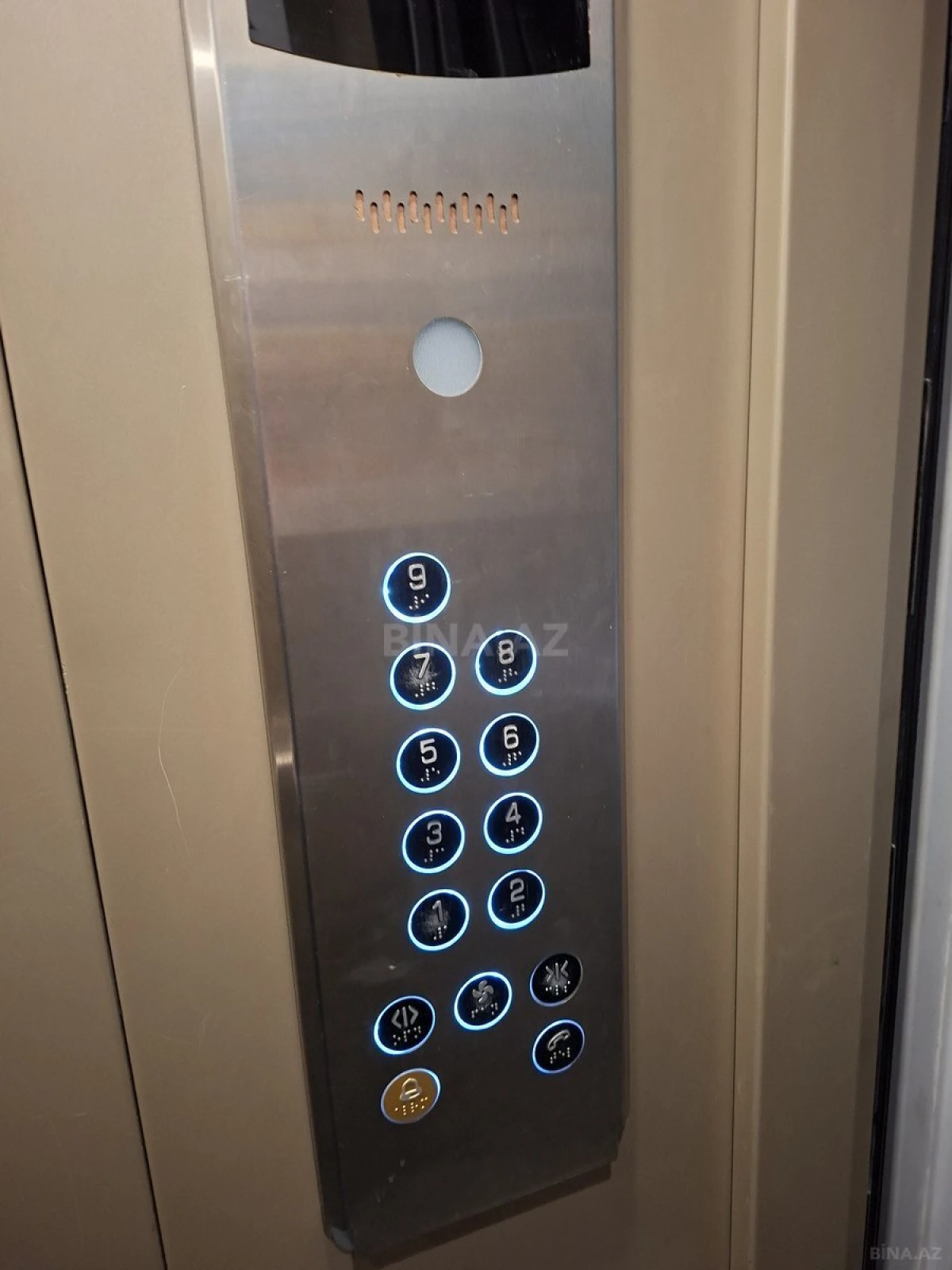 Satılır 3 otaqlı mənzil 85 m²