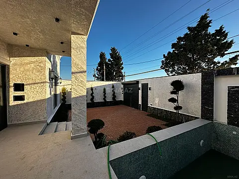 Satılır 4 otaqlı həyət evi 140 m²