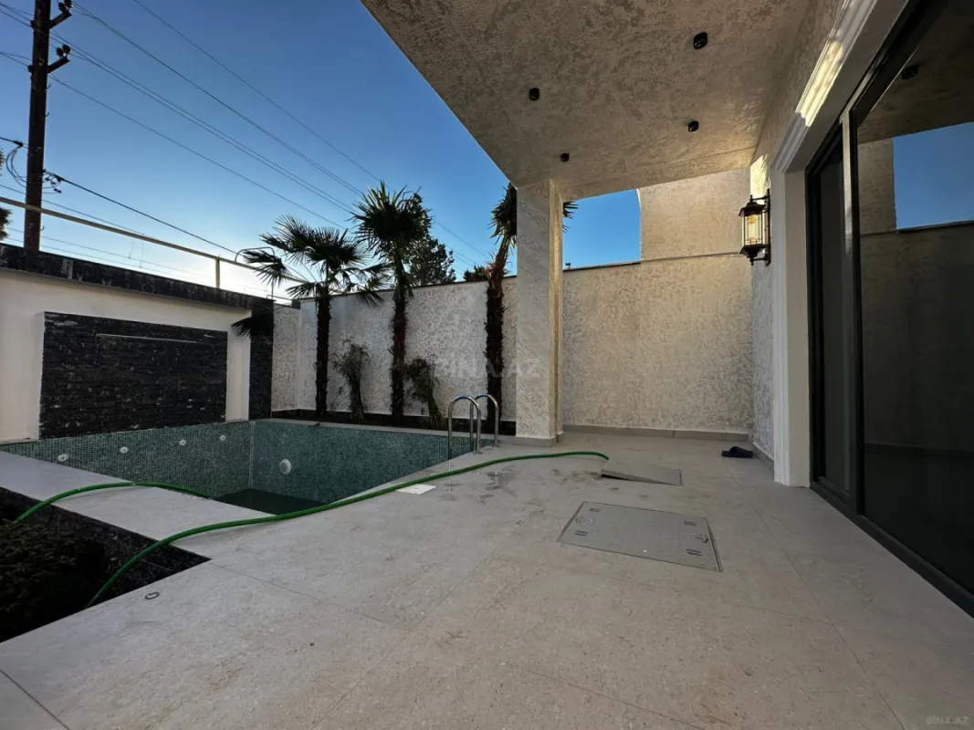 Satılır 4 otaqlı həyət evi 140 m²