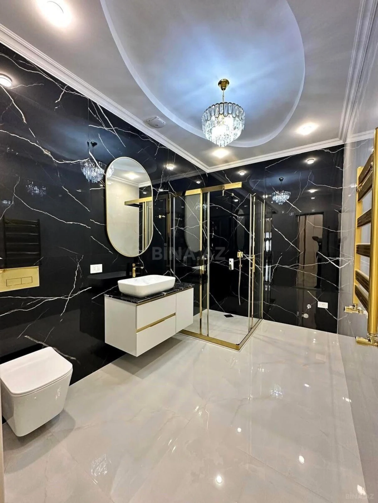 Satılır 4 otaqlı mənzil 160 m²